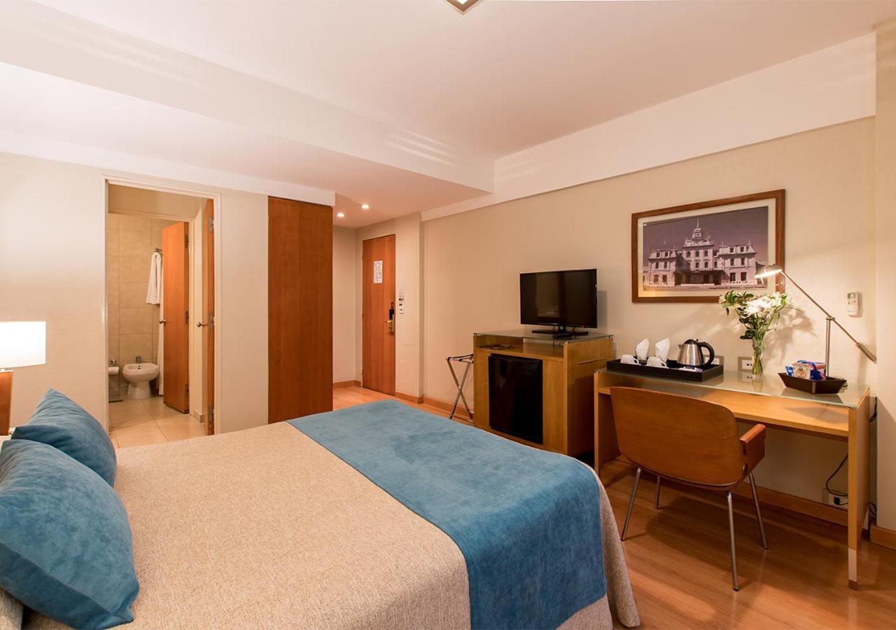 Hotel Solans Presidente Rosario Esterno foto