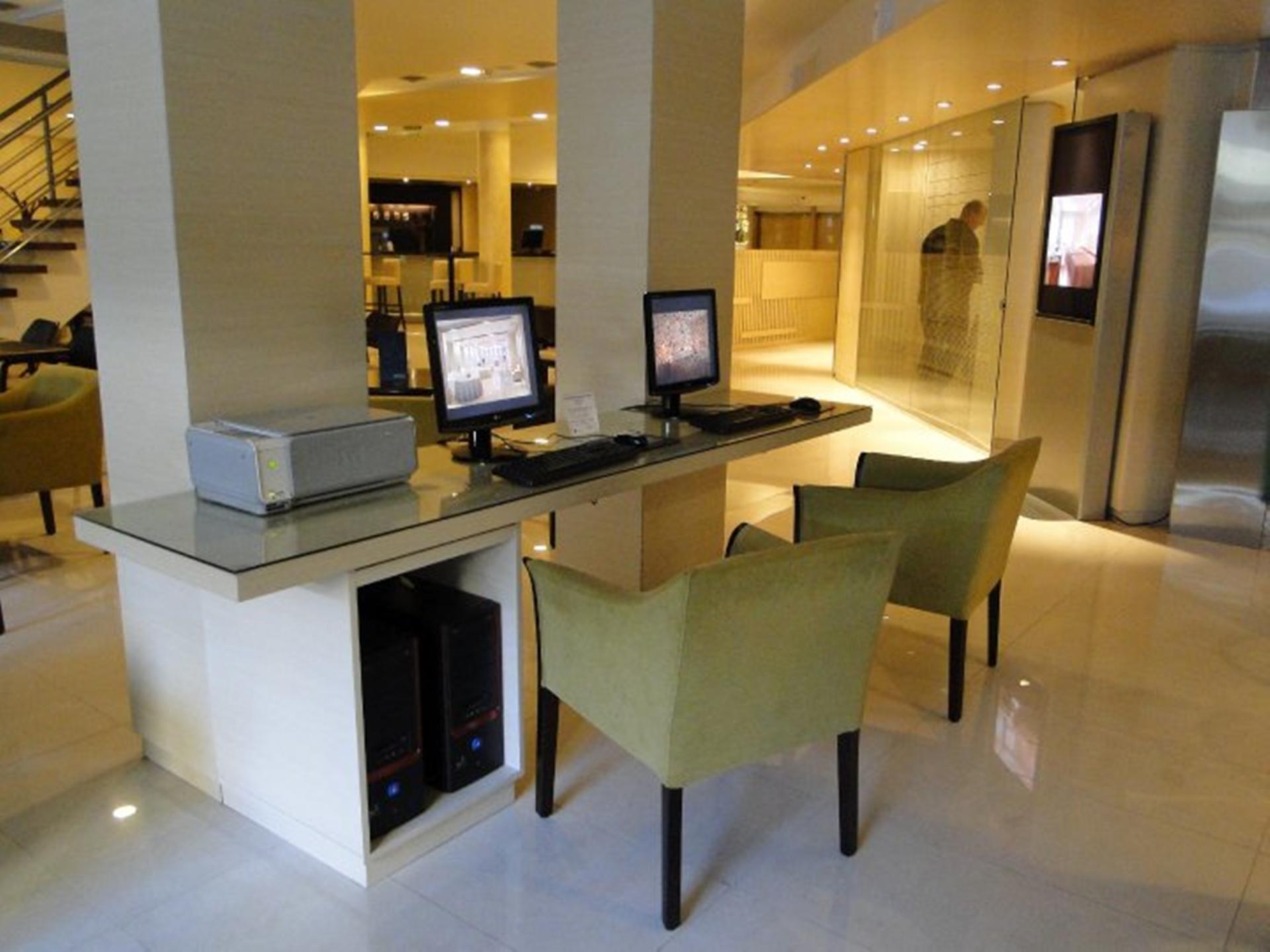 Hotel Solans Presidente Rosario Esterno foto